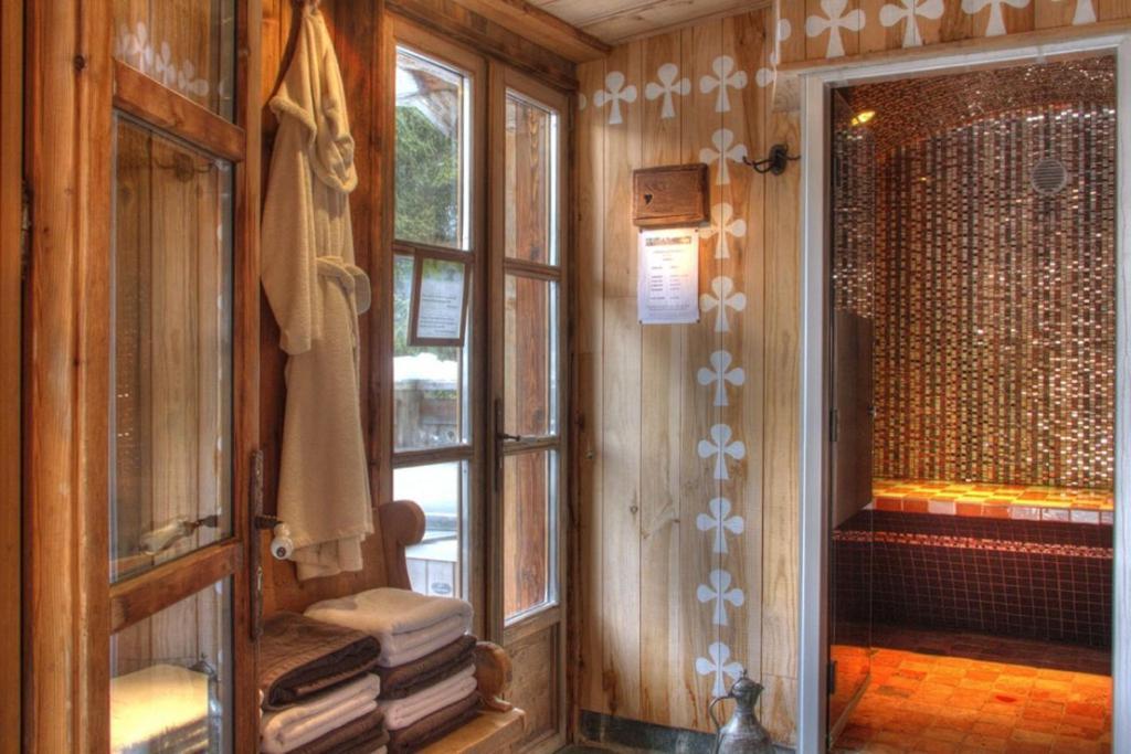 Hotel Les Chalets De Philippe Avec Jacuzzis Privatifs Шамоні Екстер'єр фото