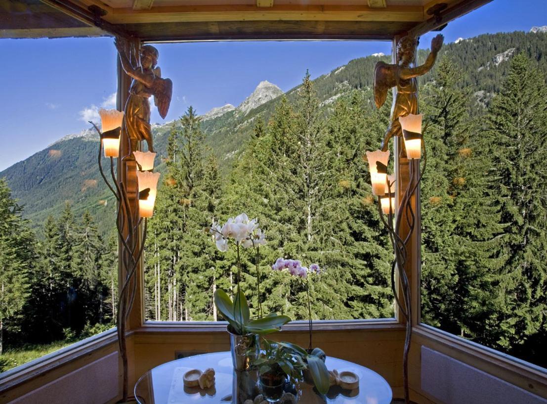 Hotel Les Chalets De Philippe Avec Jacuzzis Privatifs Шамоні Екстер'єр фото