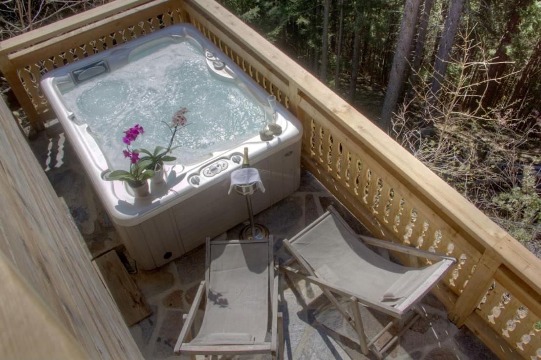 Hotel Les Chalets De Philippe Avec Jacuzzis Privatifs Шамоні Екстер'єр фото