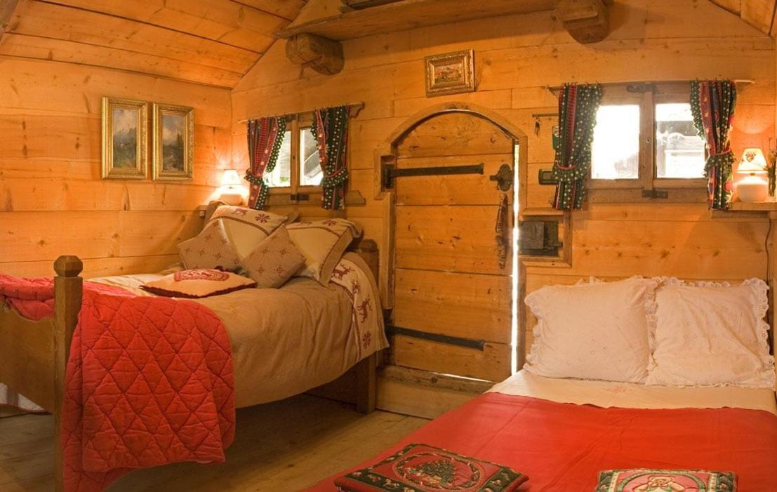 Hotel Les Chalets De Philippe Avec Jacuzzis Privatifs Шамоні Екстер'єр фото