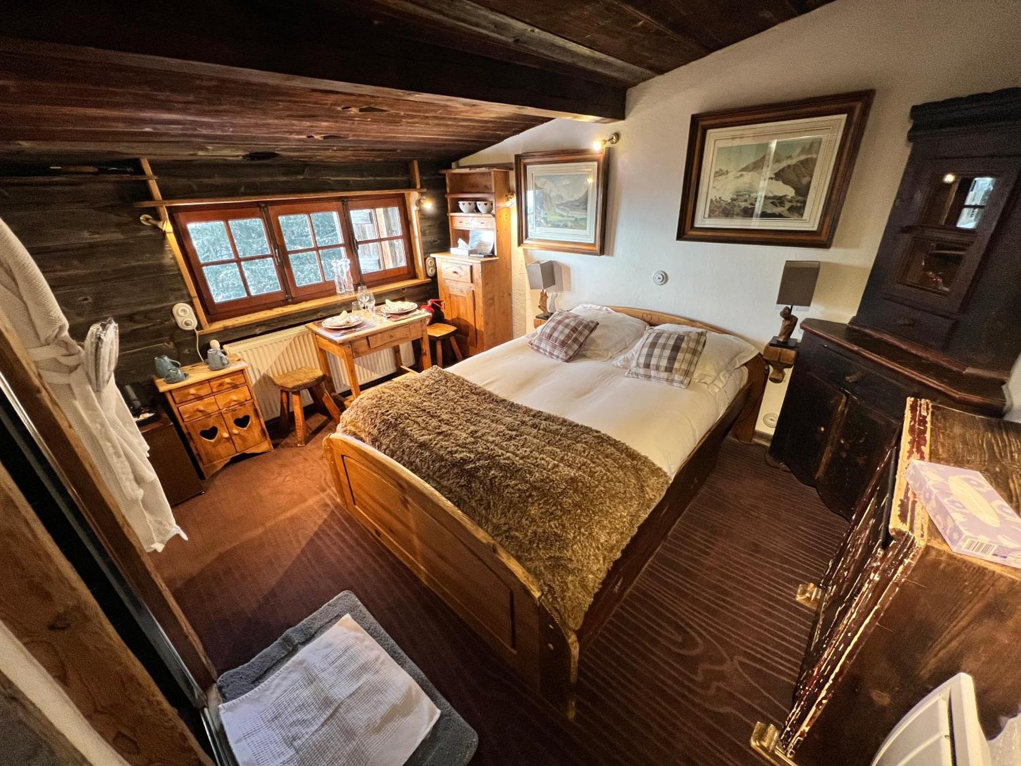 Hotel Les Chalets De Philippe Avec Jacuzzis Privatifs Шамоні Екстер'єр фото